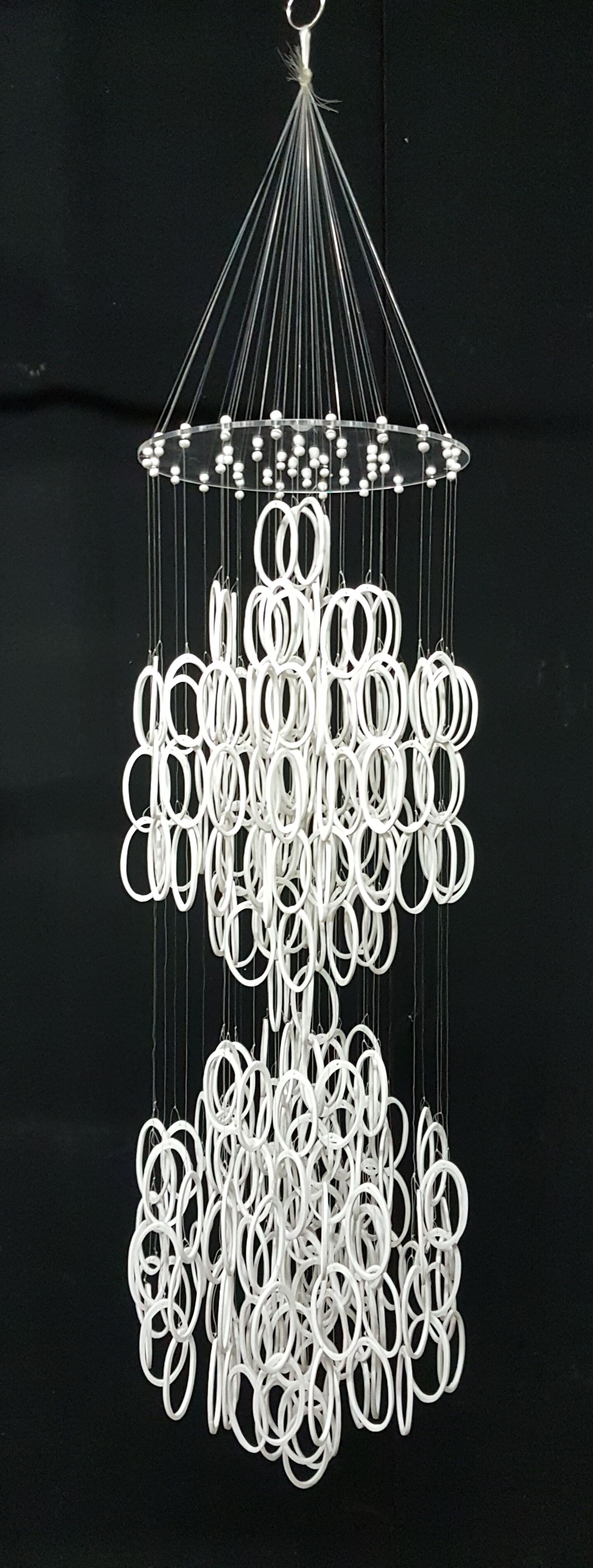 Suspension with tassel pendants