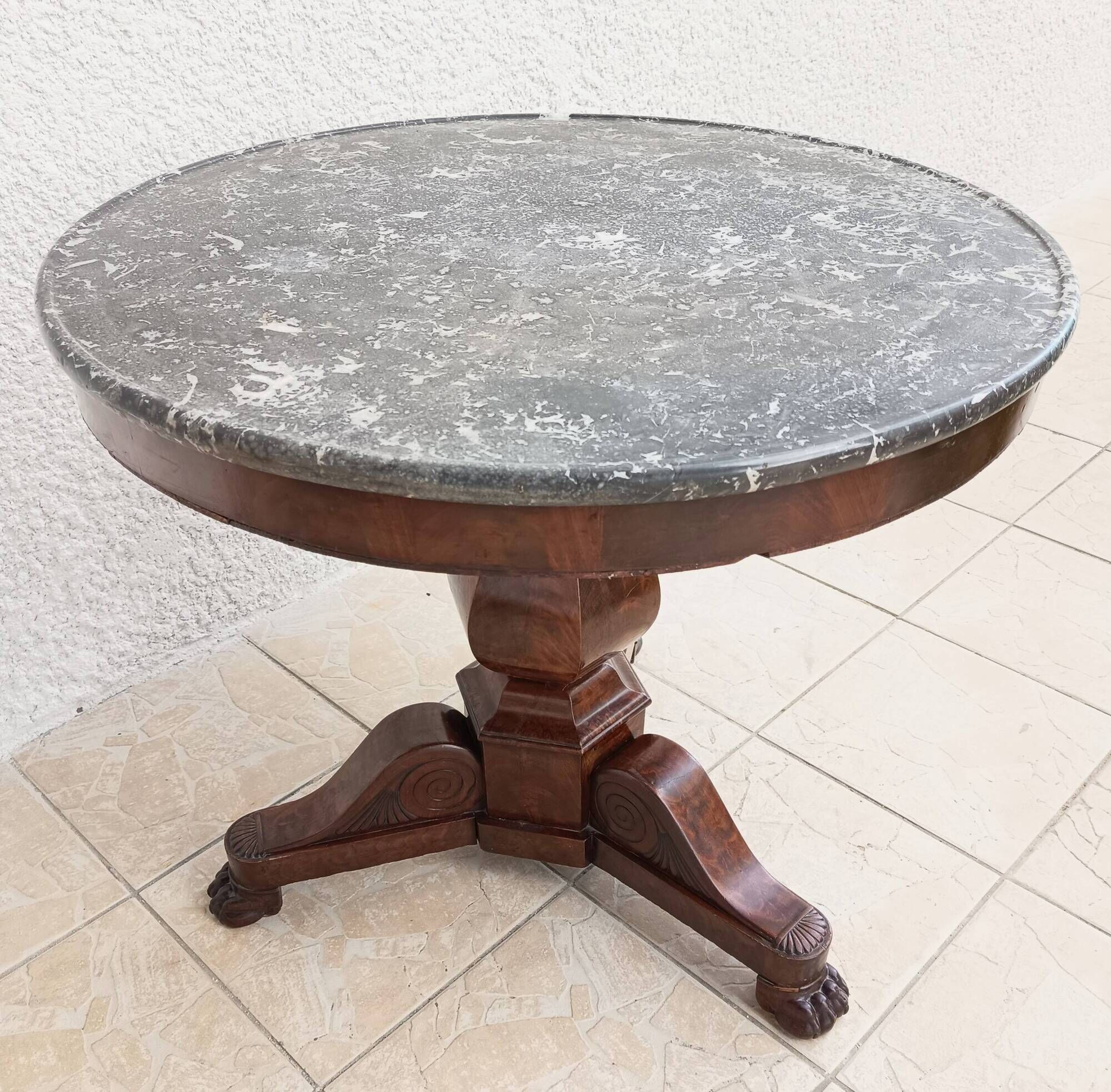 Empire side table in mahogany