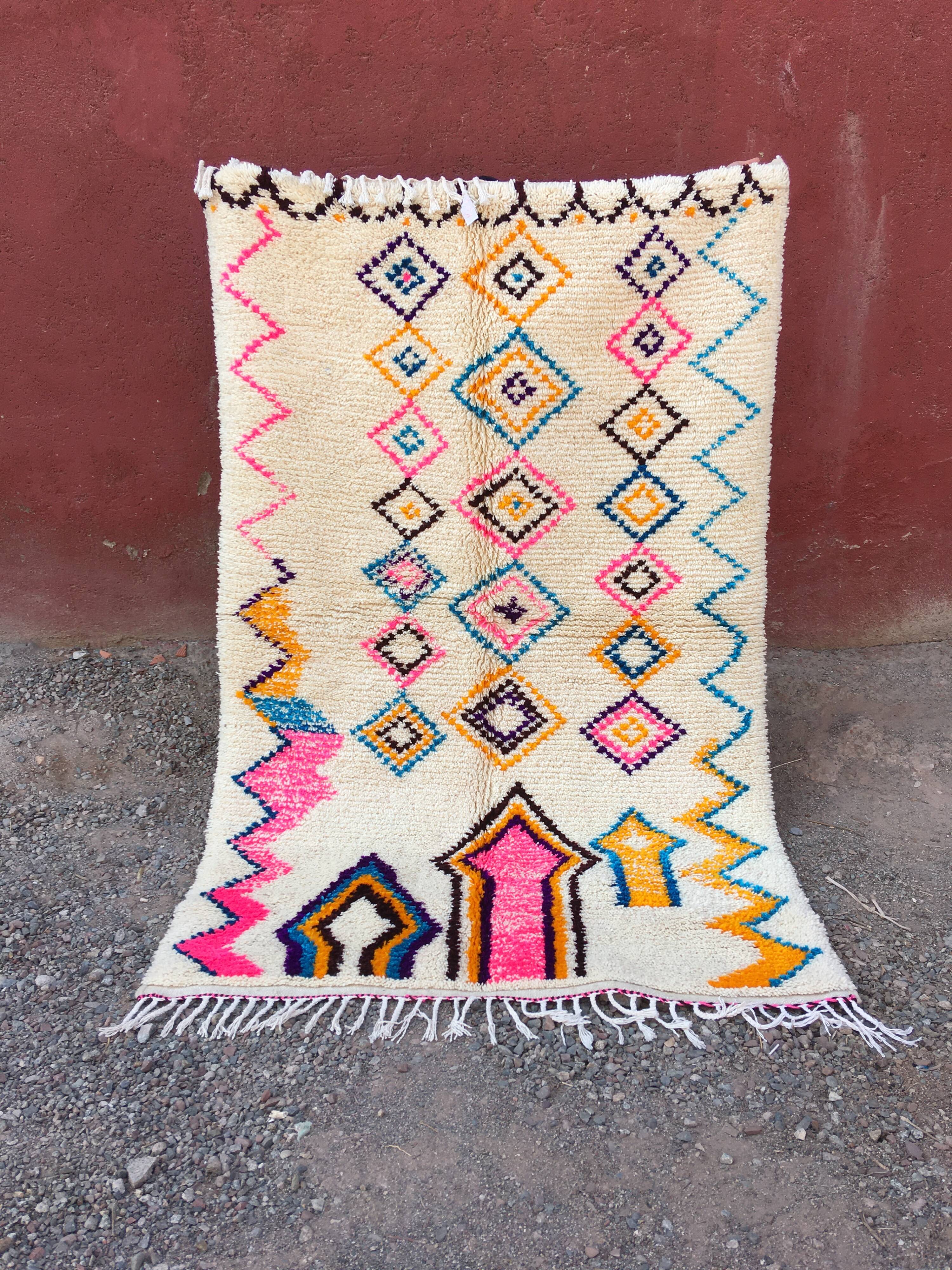Azilal rug 248 x 158 cm