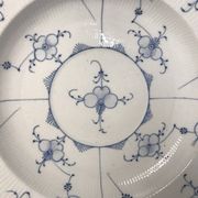 Rauenstein, plat en porcelaine allemande XIXème