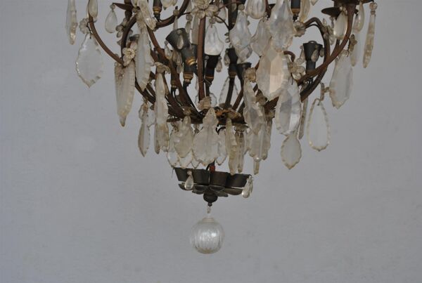 lustre à pampilles style Louis XV époque début XIXème