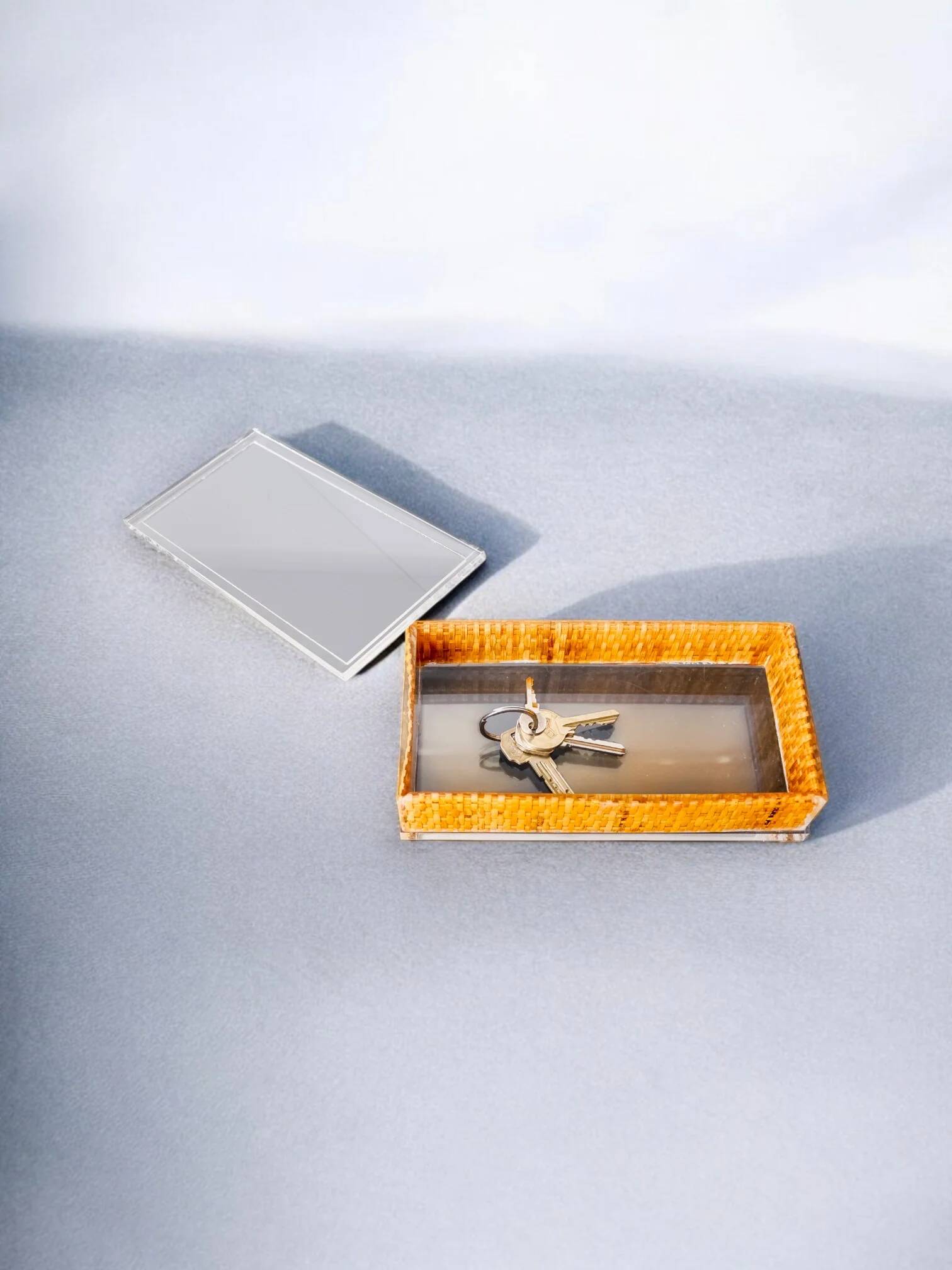 Lucite and rattan vanity box, Christian Dior style, Italy 1970s