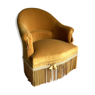 Ocre toad armchair