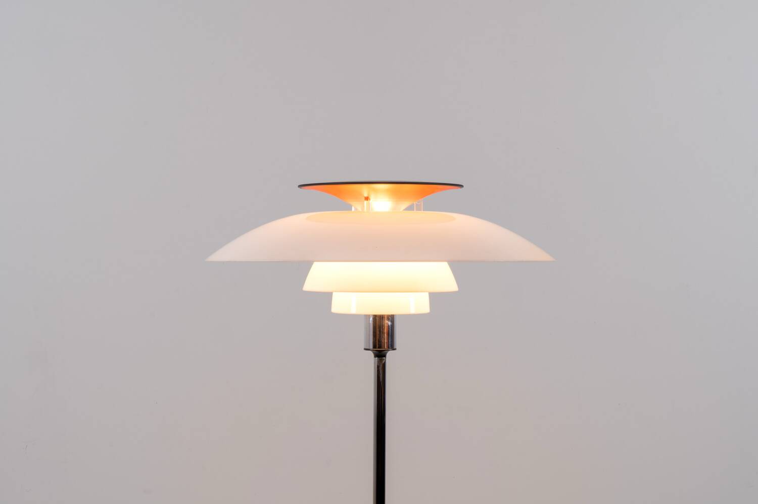 Lampadaire PH80 de Poul Henningsen pour Louis Poulsen (Danemark, années 1980).