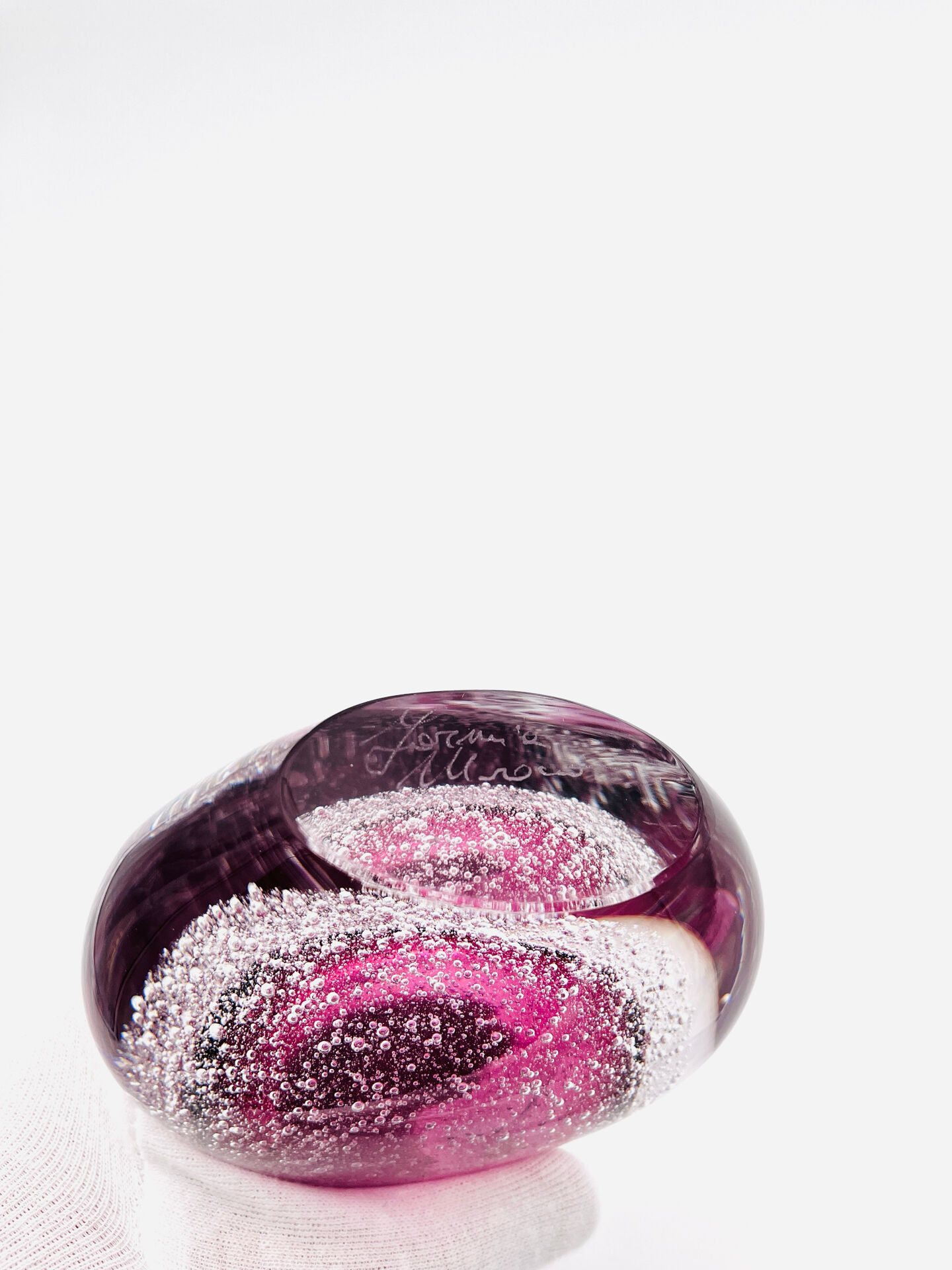 Vase signé Formia - Murano - Sommerso & Bullicante violet - 1970