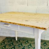 Farmhouse table