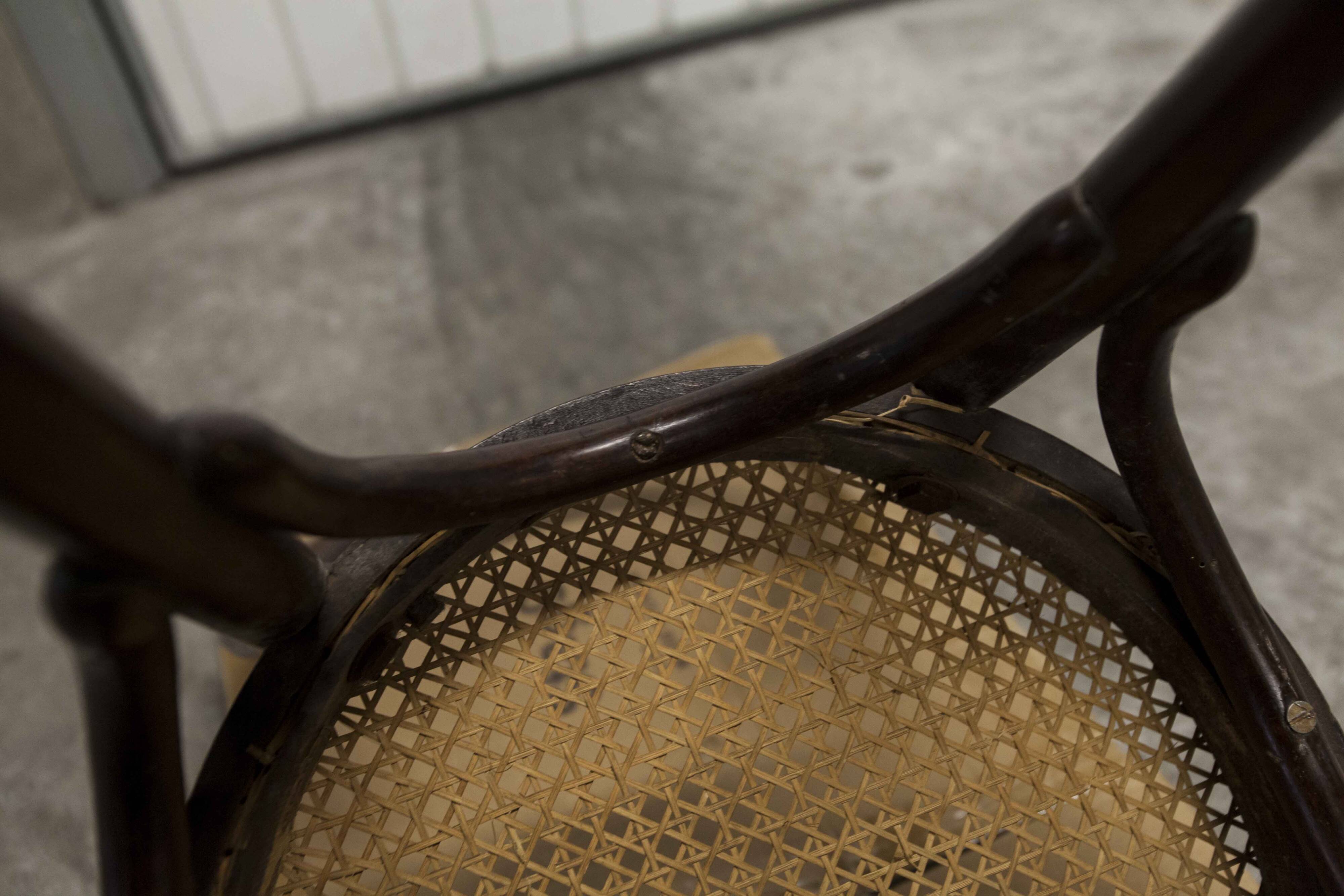 Ungvar Ungarn 1900 dark brown cane bistro chair