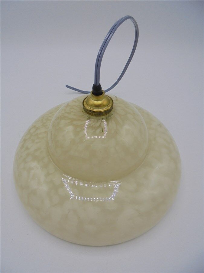 Speckled glass suspension