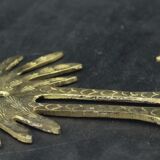 Brass palm towel rack