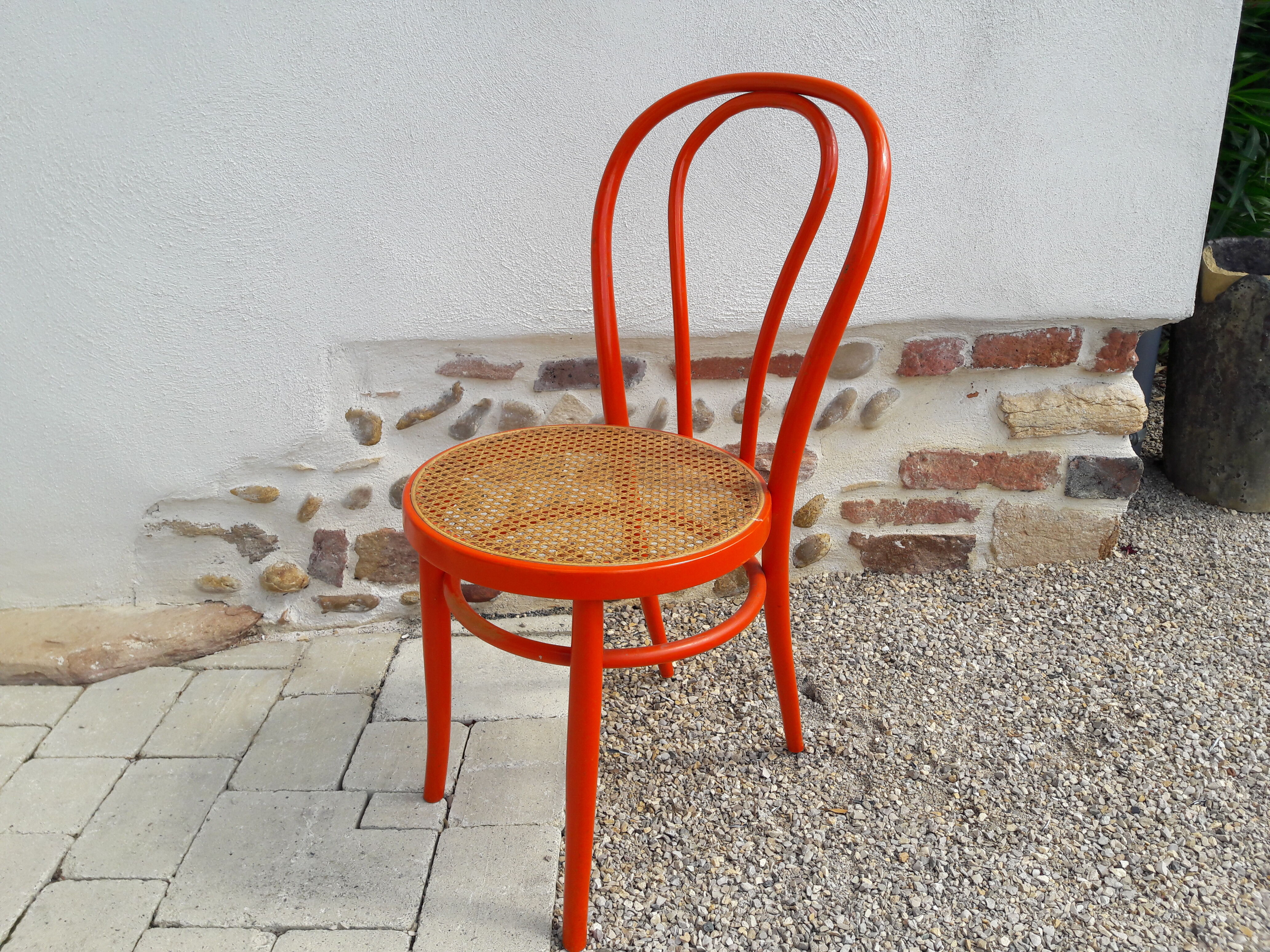 Bistro chair orange