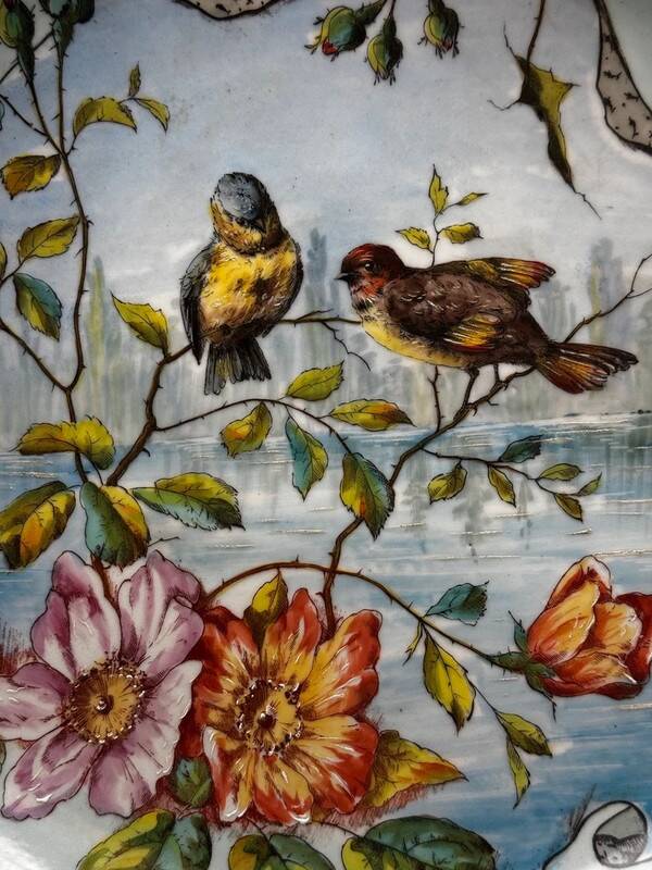 Decorative dish in Limoges porcelain, hand-painted decoration – late 19th century