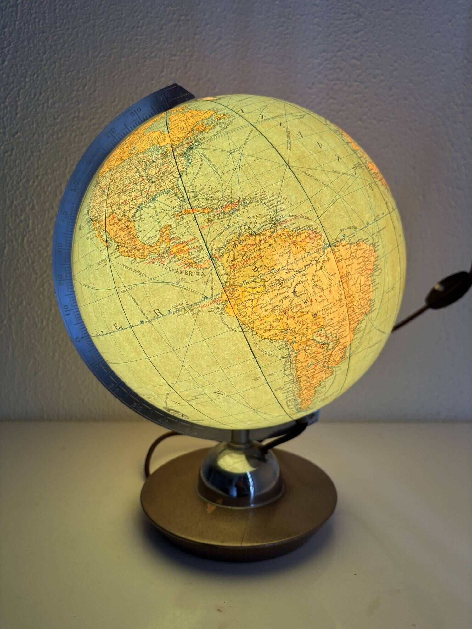 Vintage 1960 terrestrial globe JRO Verlag world map German - 35 cm