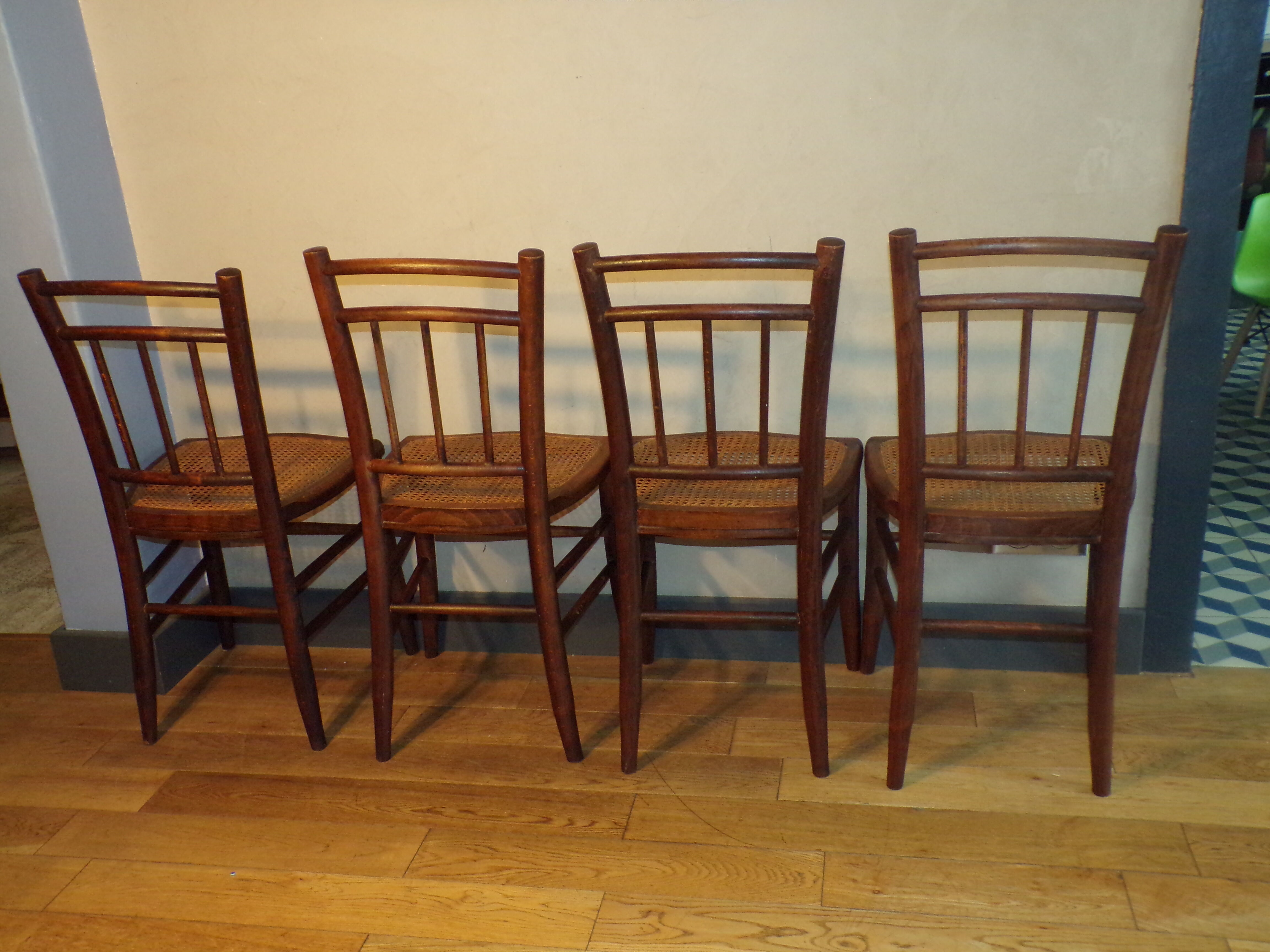 Suite 4 chairs 1900 cane