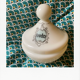 Poudrier en opaline blanche