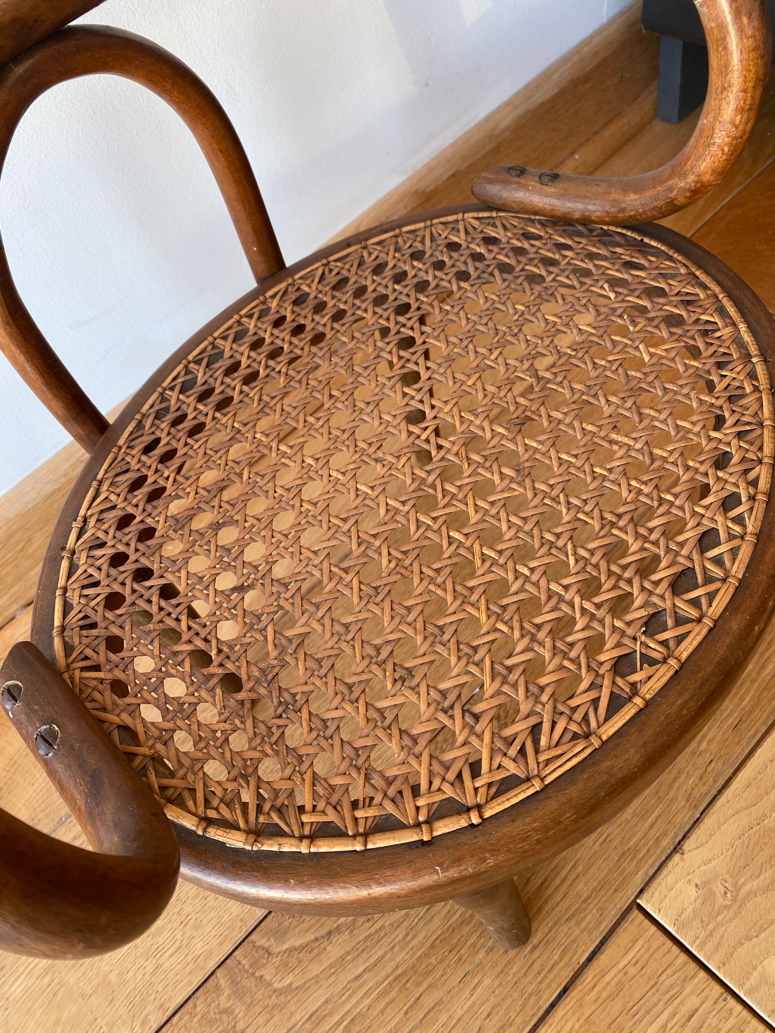 Thonet-style children's chair