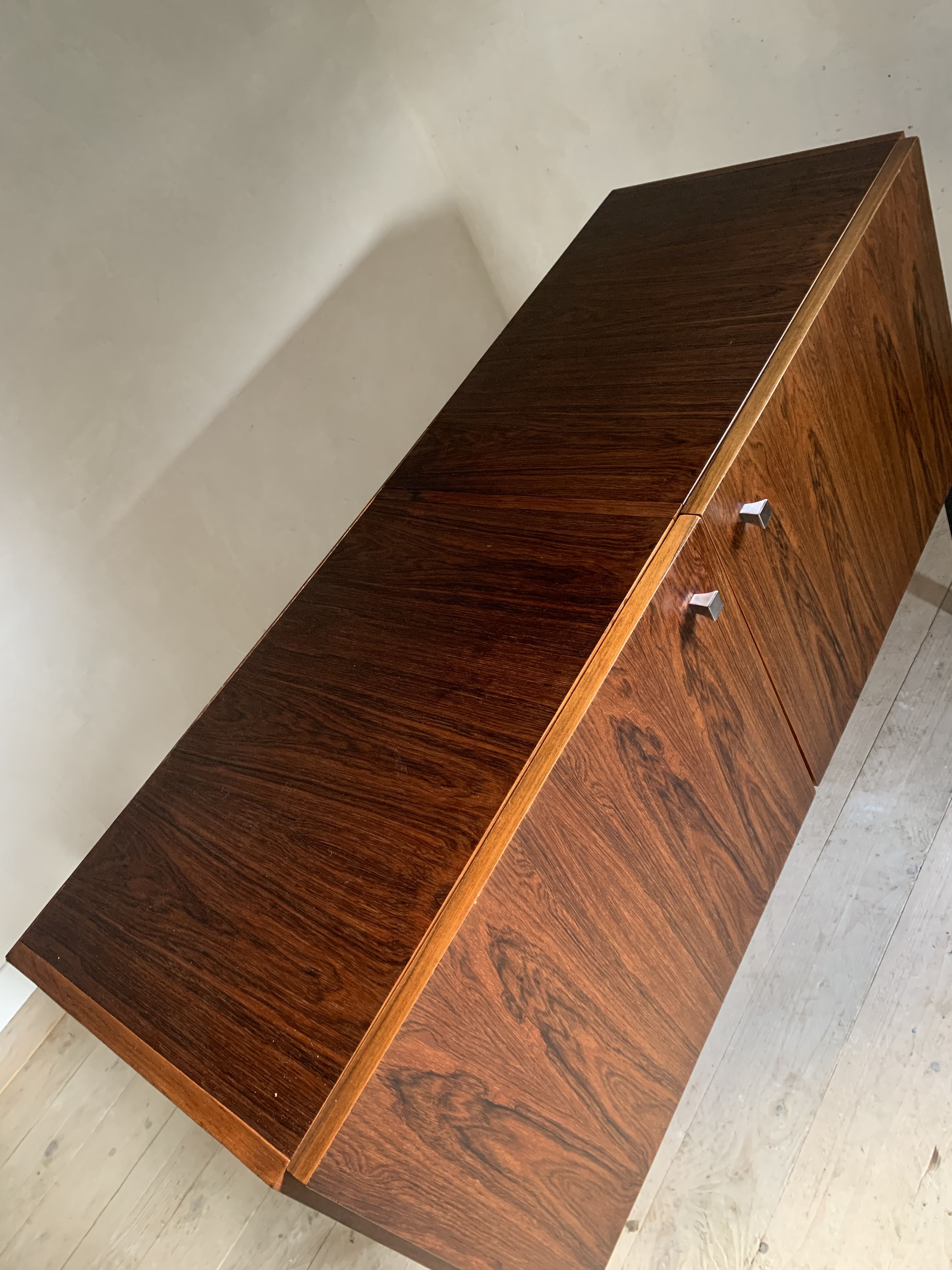 Enfilade bar scandinave palissandre de Rio vintage