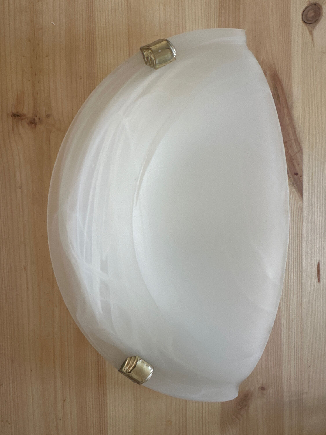 Many luminaires