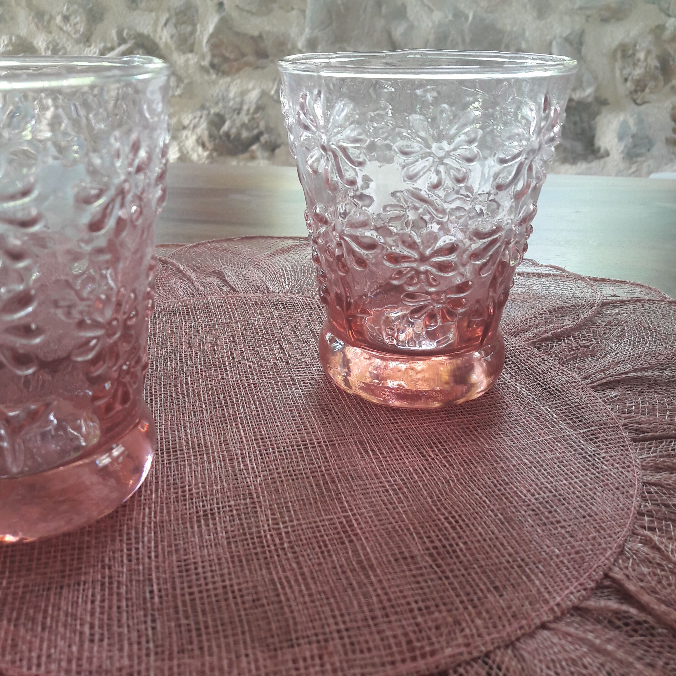 Pink water floral pattern glasses set of 2