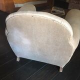 Pair of club armchairs made of flemish fabric