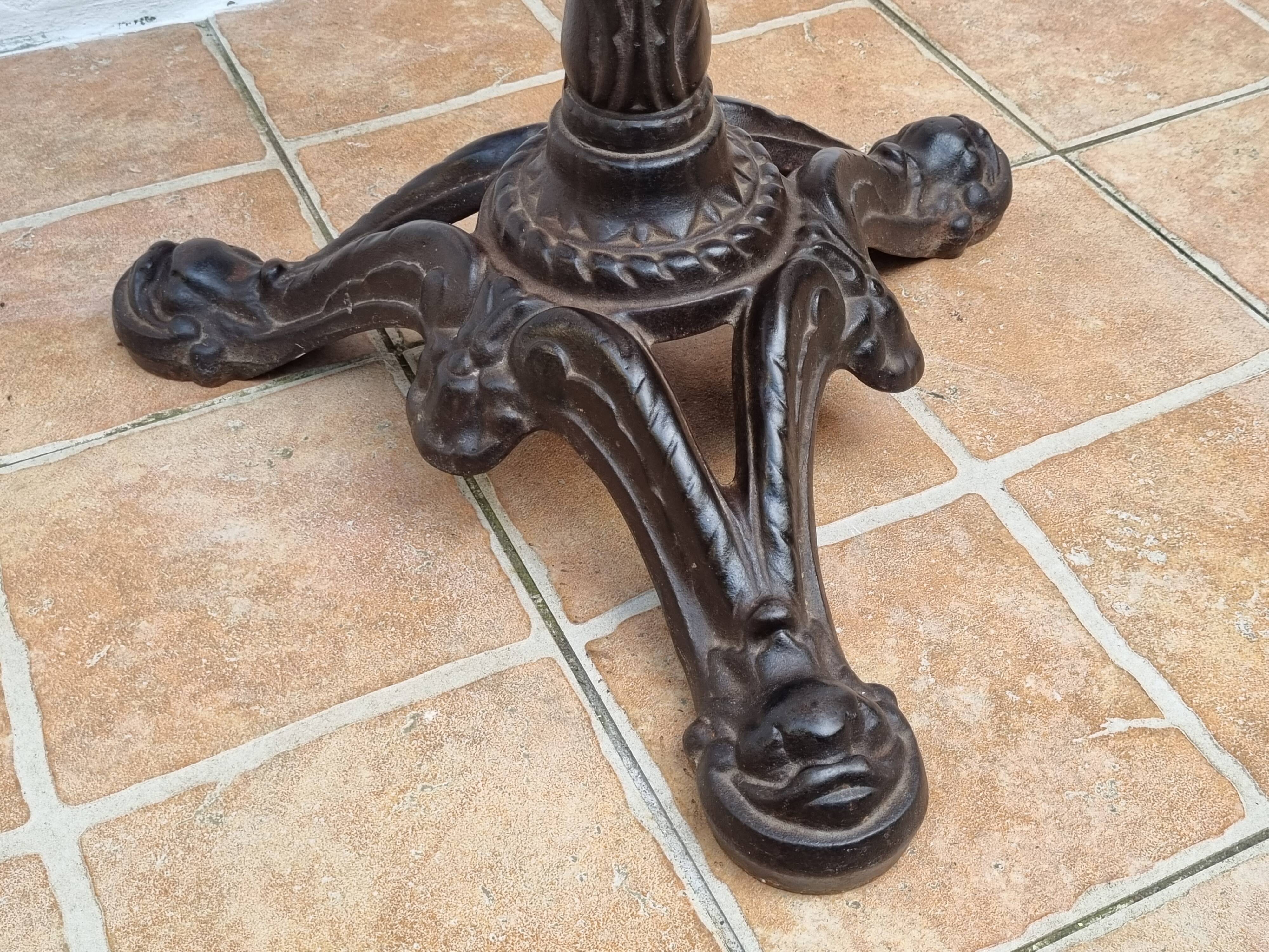 Antique 50s tripod bistro table, cream, 74 cm