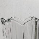 Crystal vase large flower petals.