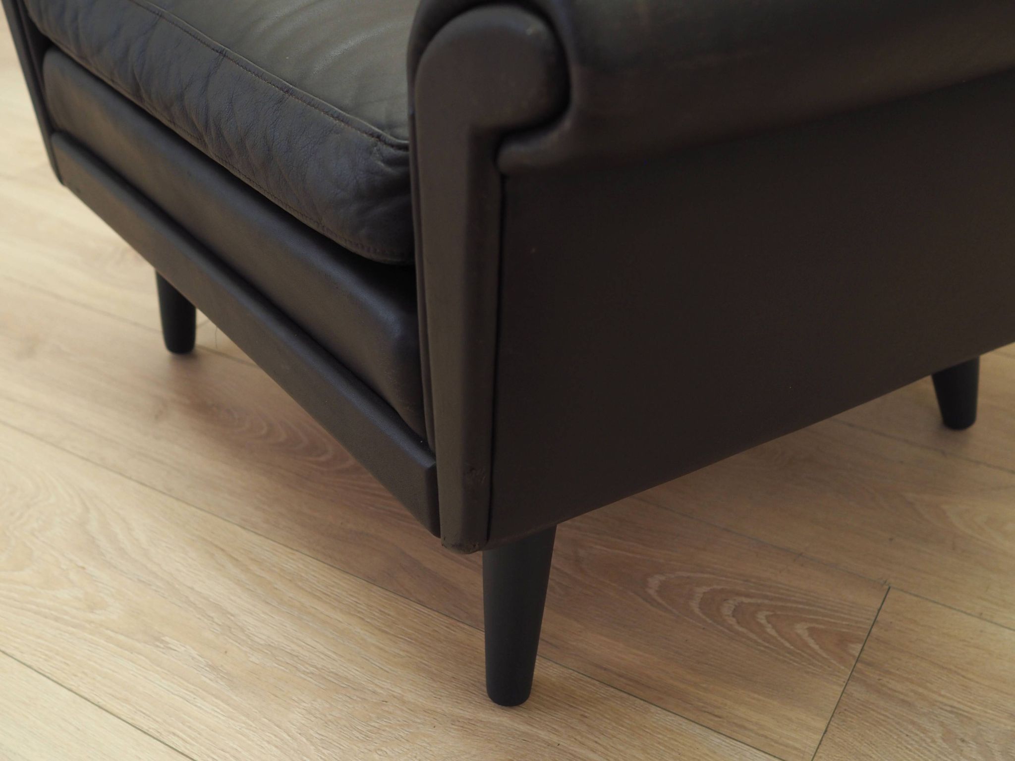 Brown leather armchair, Danish design, 1960s, designer: Aage Christiansen,