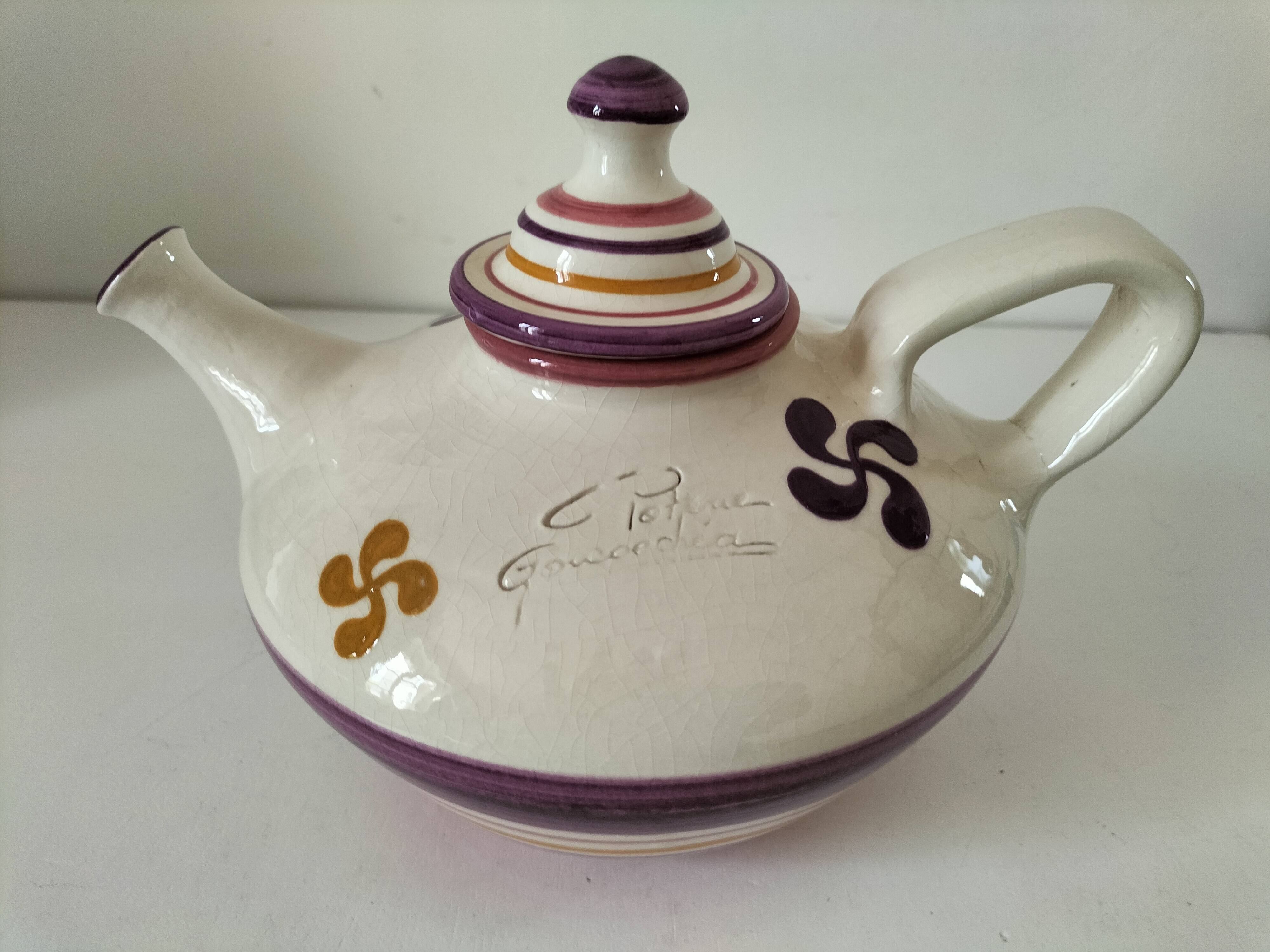 Large Basque teapot Goicoechea – Basque cross decoration