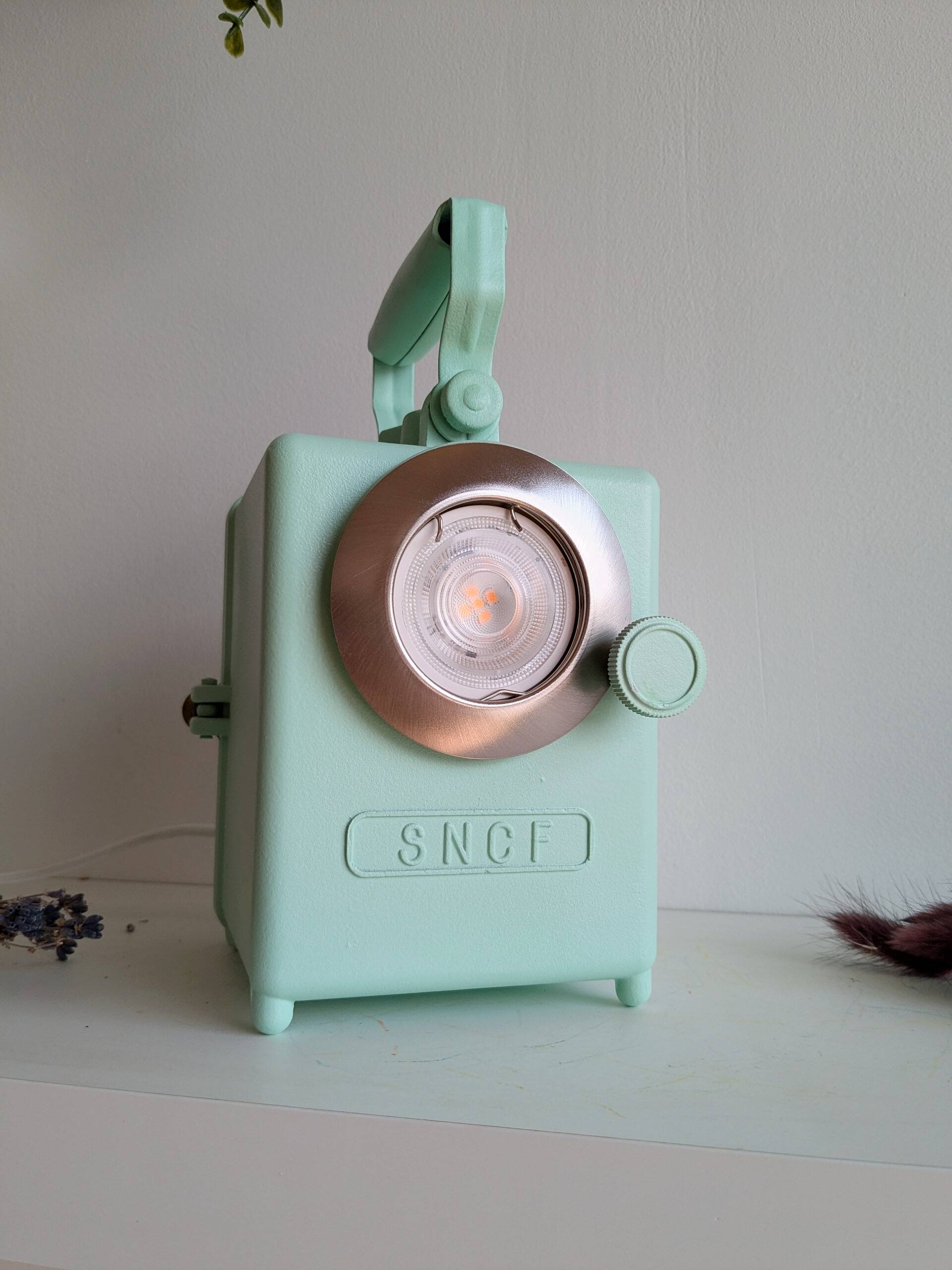 Wonder Clear Blue Agral