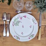 Composition of 6 flat plates in Limoges porcelain: