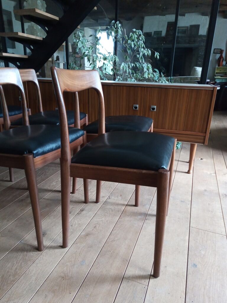 Lot of 6 Scandinavian chairs wood and skai