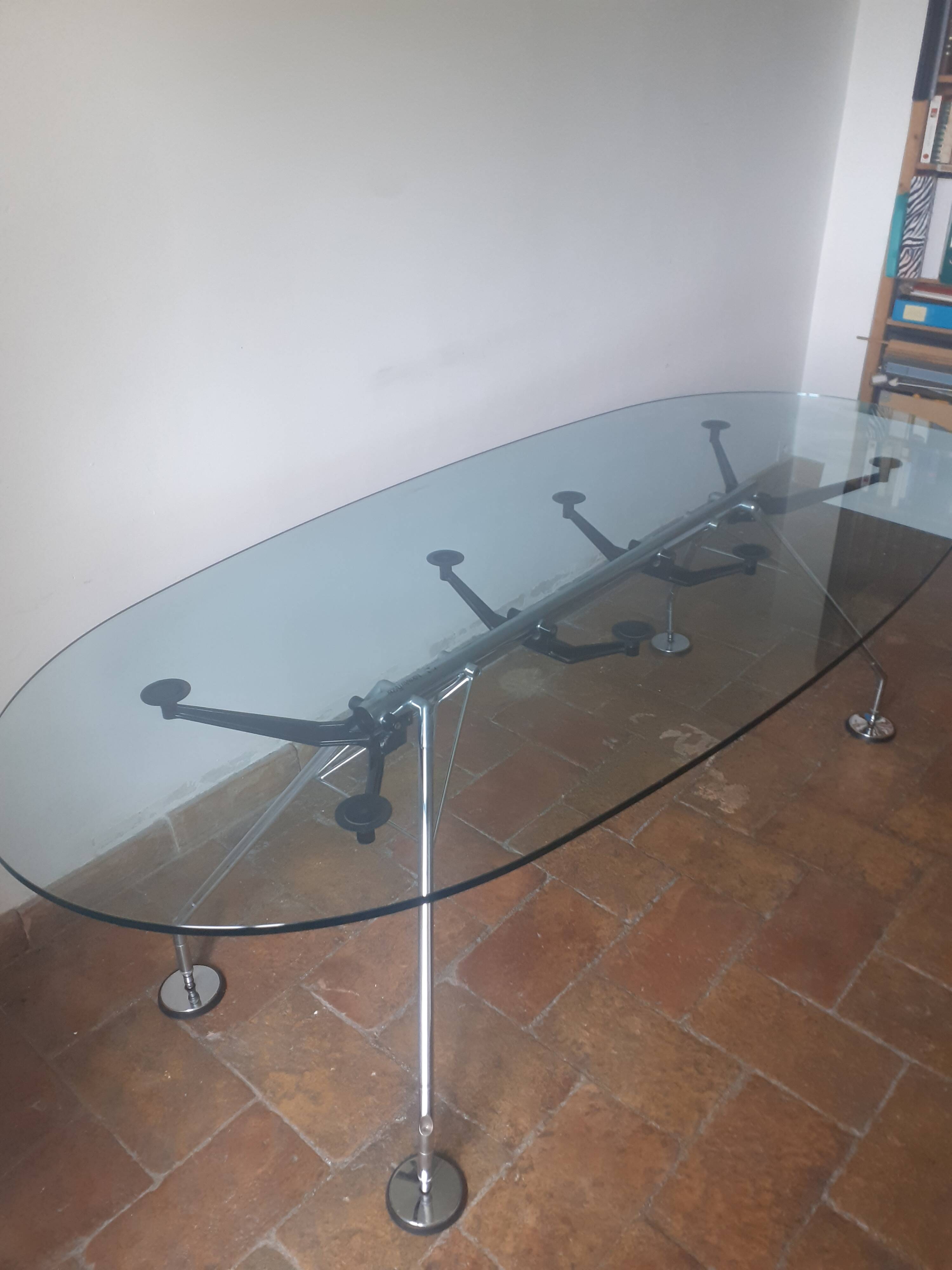 Numbered table design (limited edition) Nomos Norman Foster by Tecno Italy