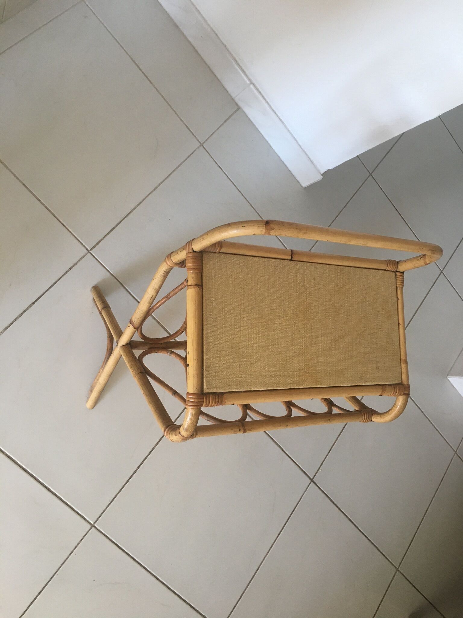 Vintage rattan magazines rack