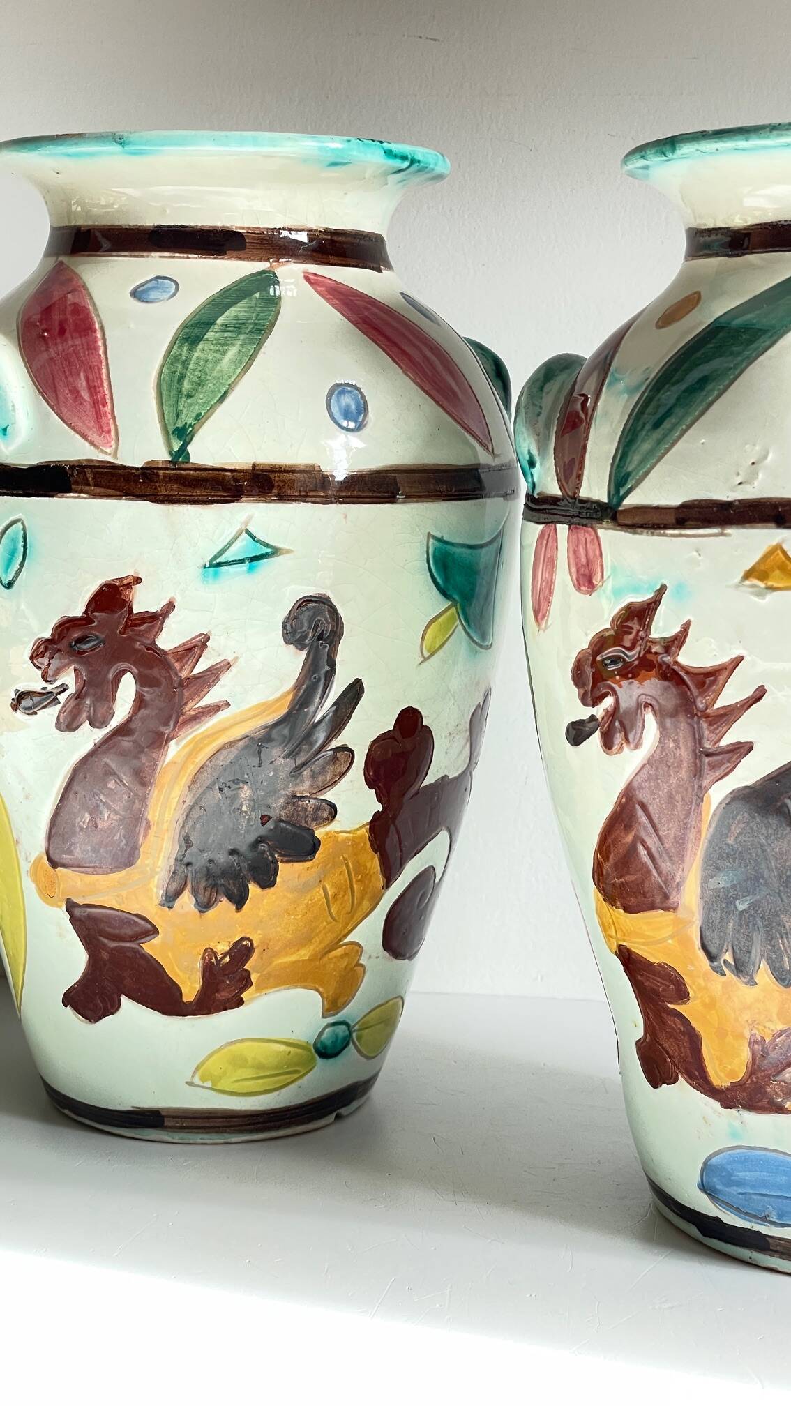 Vases vintage italy motif dragon