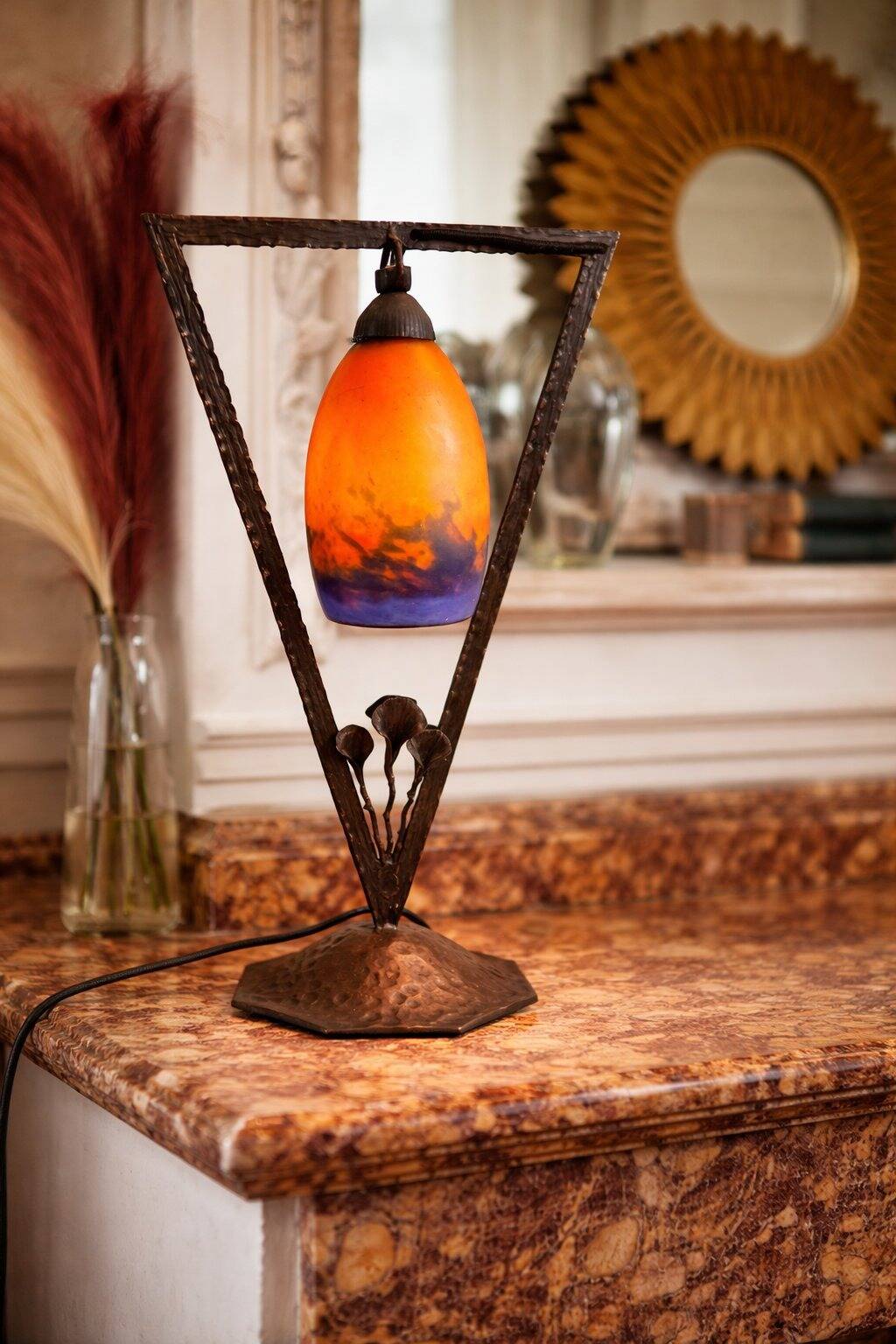 Art Deco lamp by Muller Frères Lunéville, signed glass, 1920.