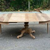 Table à manger ronde pied central extensible en chêne massif du 18ème 210