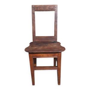 Chaise lorraine en bois,