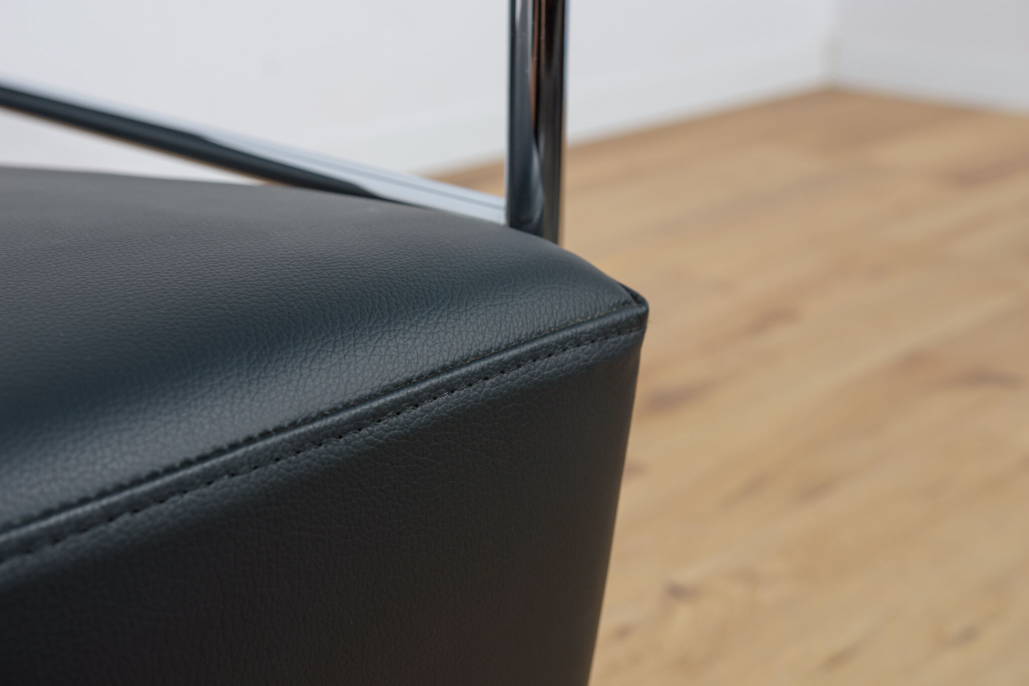 Swedish Leather Sofa and Armchair by Gunilla Allard for Lammhults, 1990s, Set of 2