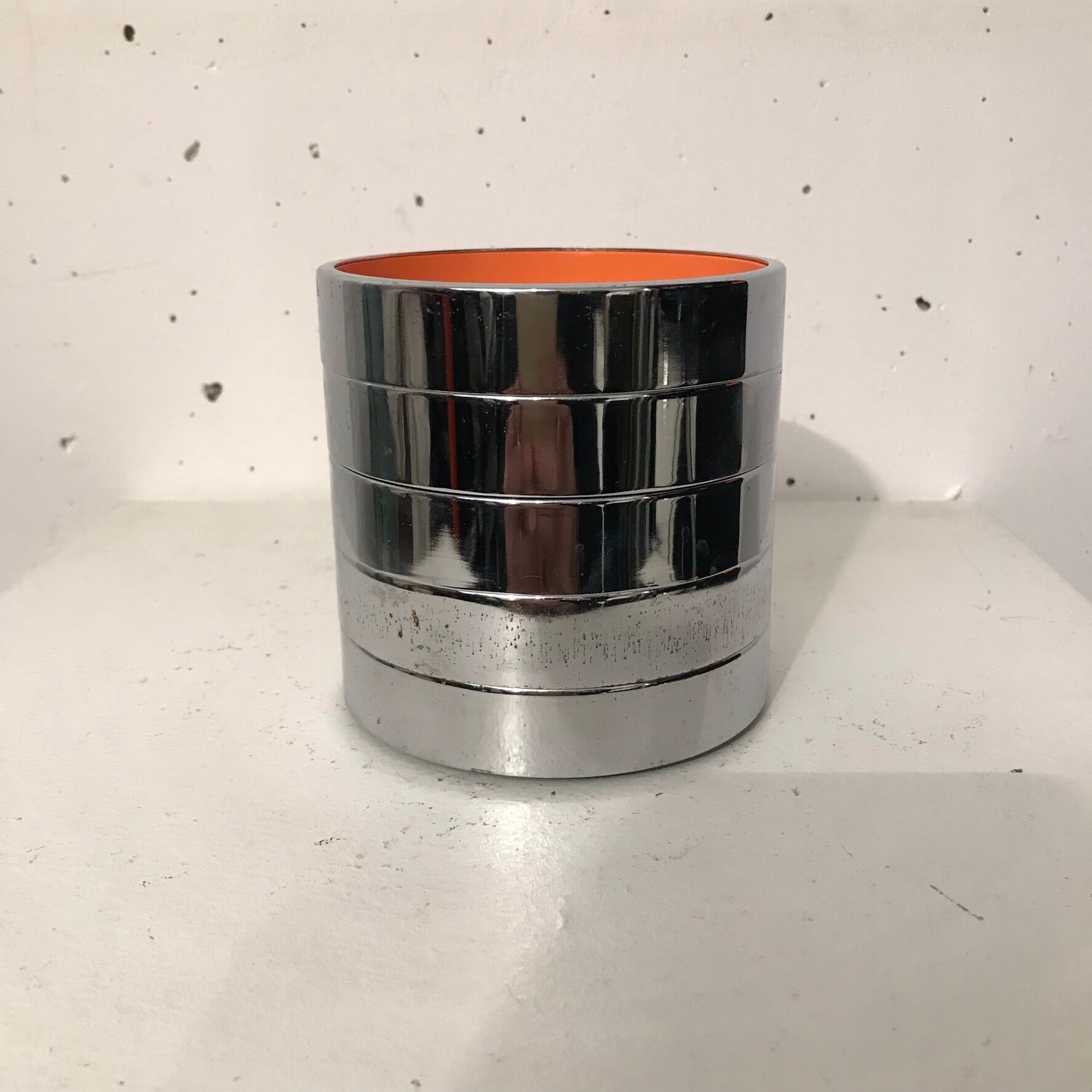 Series of 5 stackable cups, Isamu Kenmochi, 1970