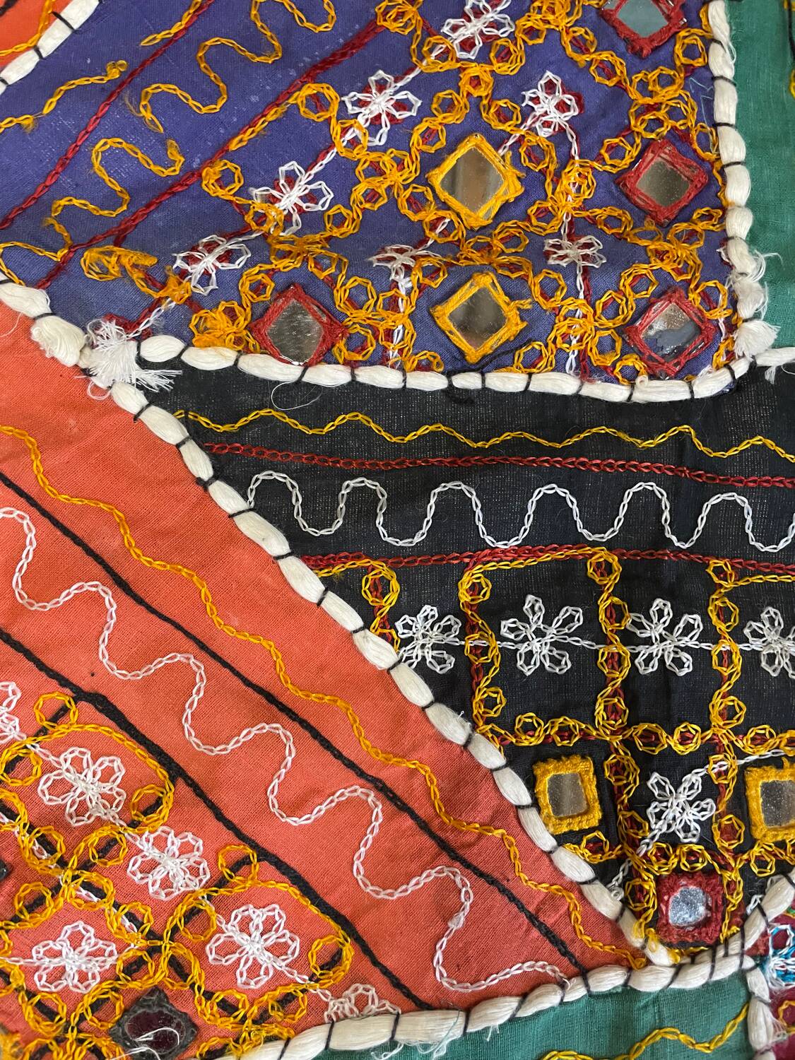 Oriental tablecloth with mirror and embroidery