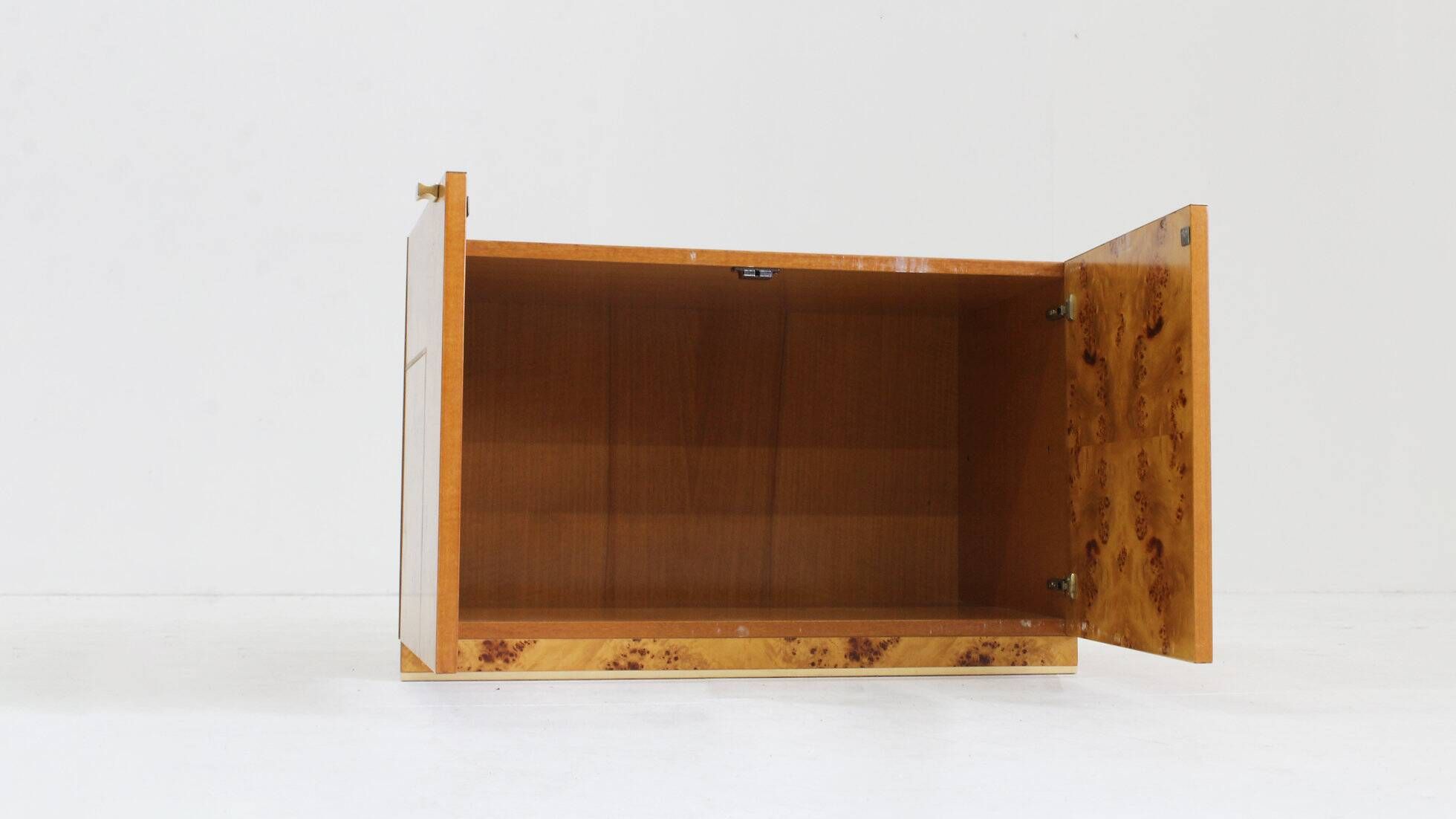 Vintage burl wood sideboard 1970s Italy