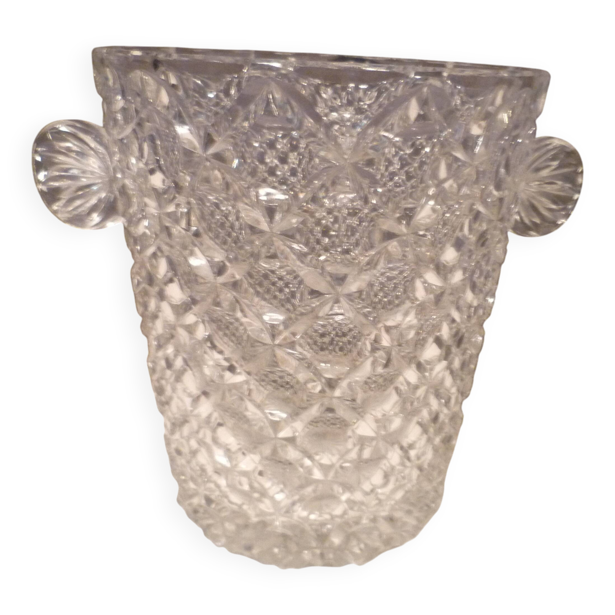 Fan-sized crystal champagne bucket