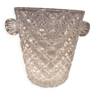 Fan-sized crystal champagne bucket