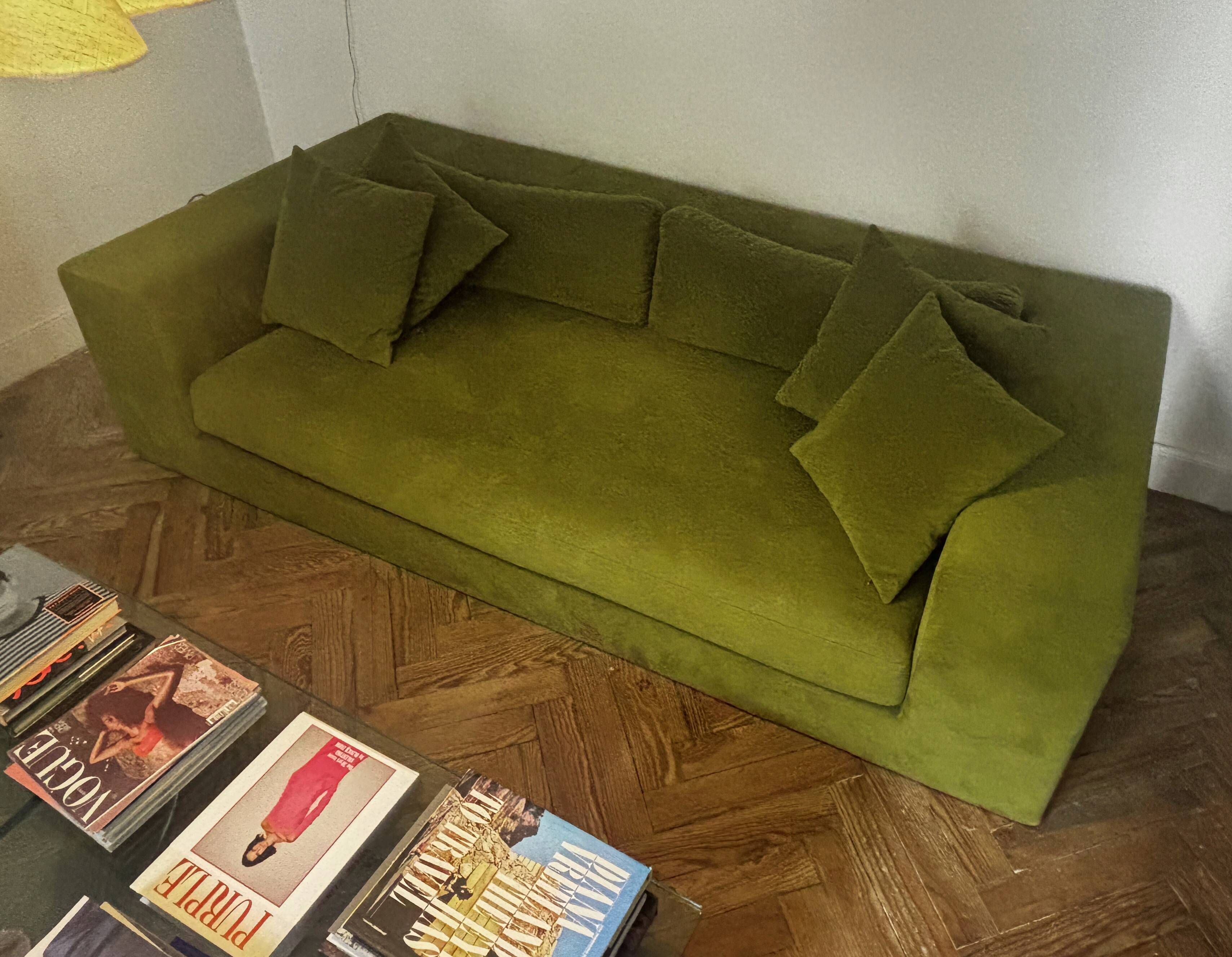 Panac edition Bellechasse sofa