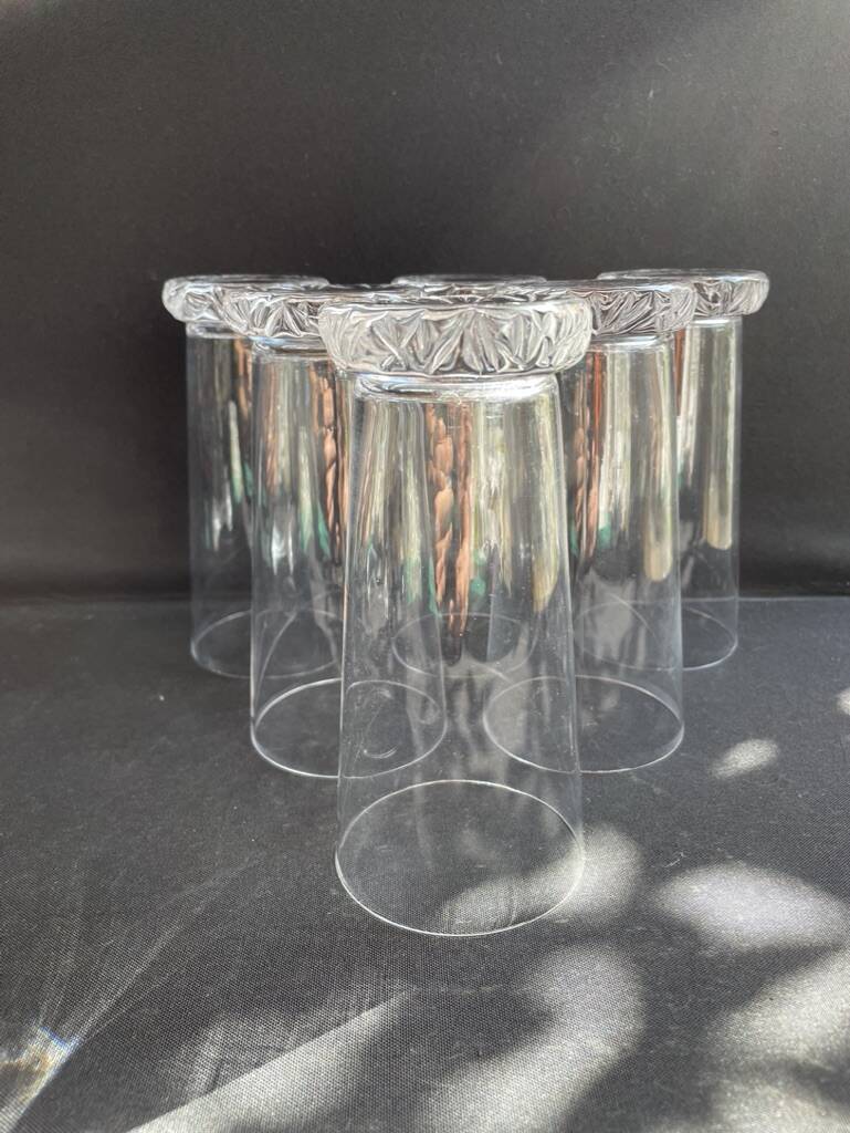 6 Daum Kim service large glasses