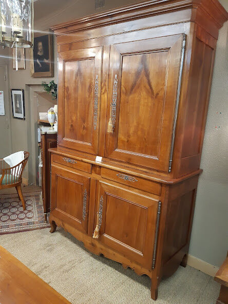 Buffet 2 corps Louis XV XlXème