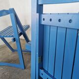 Set of 4 vintage folding chairs