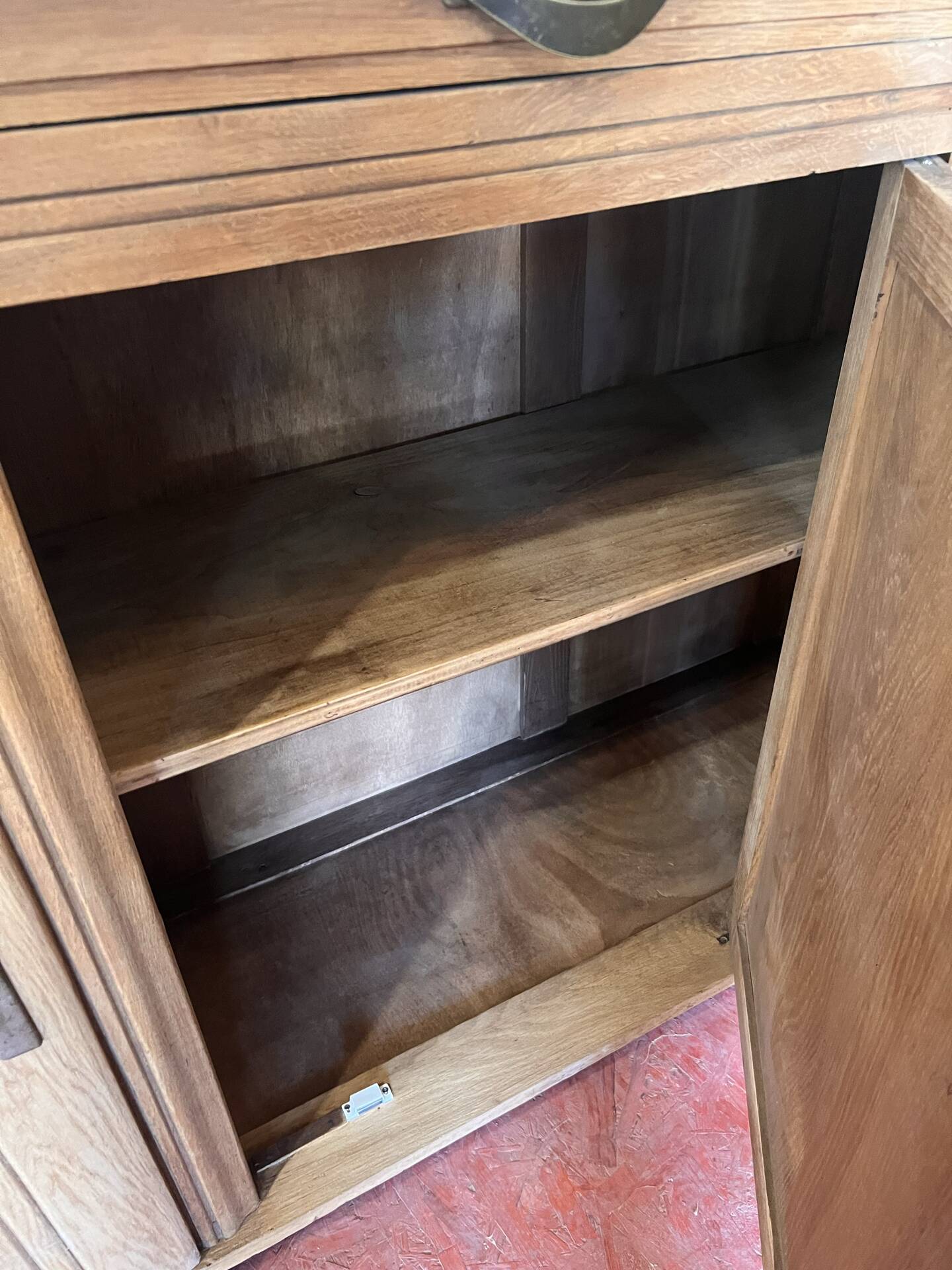 Art Deco style furniture