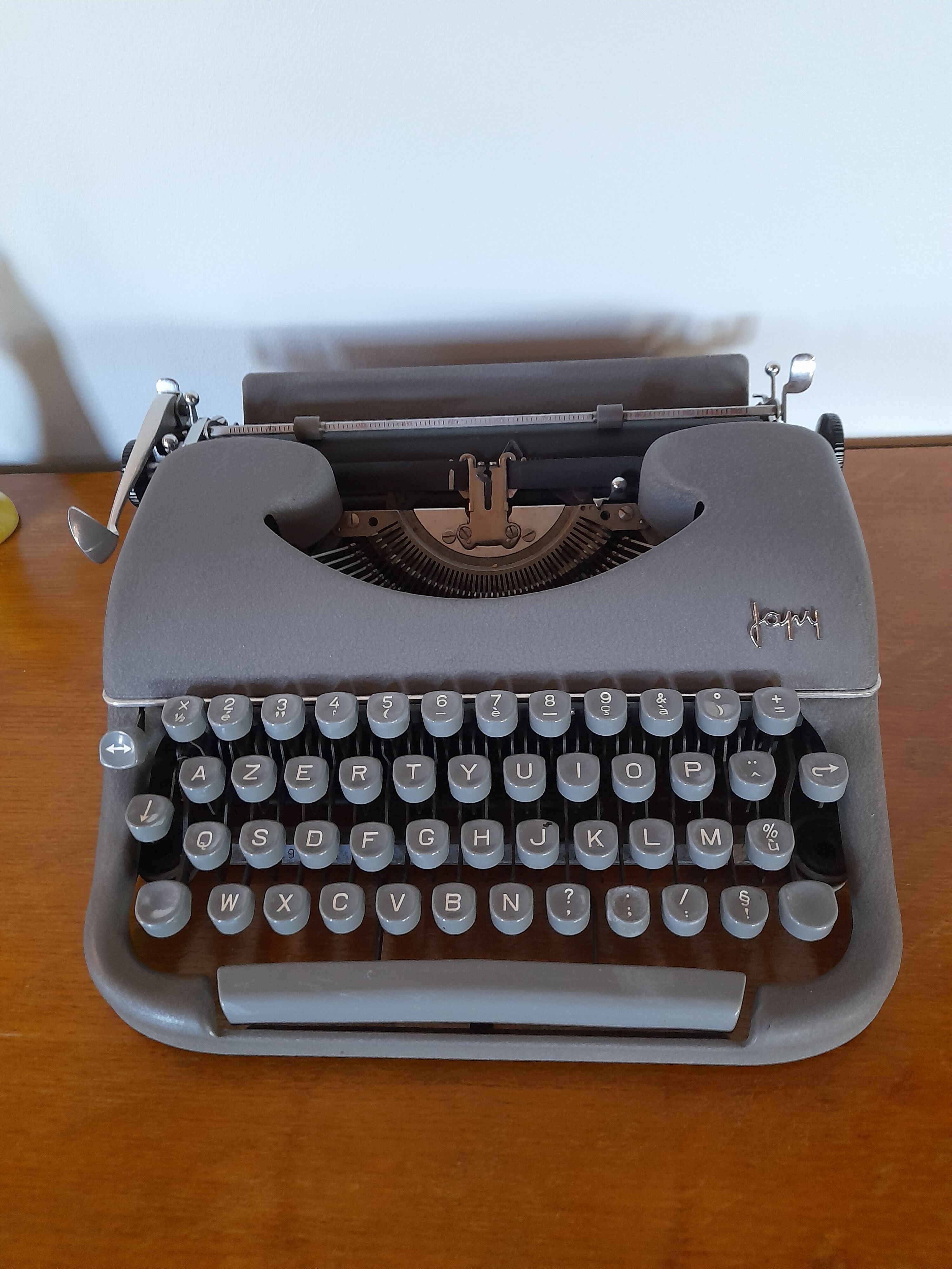 Portable Japy typewriter