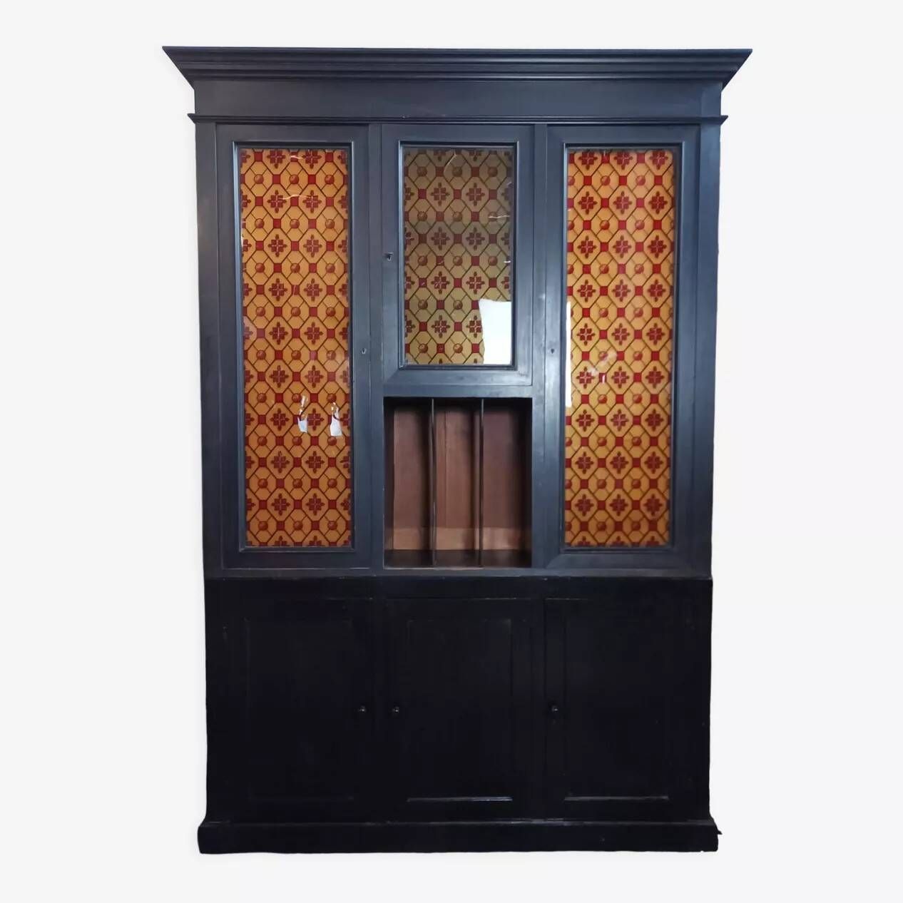 Vintage painted wooden bookshelf