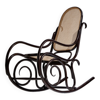 Fauteuil à bascule style 825 de Thonet